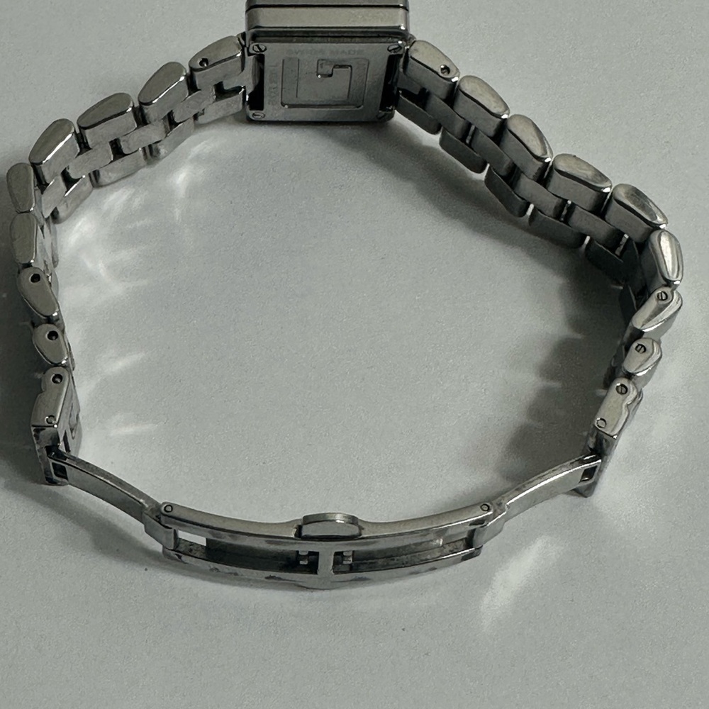 Gucci Watch - Picture 8 of 8
